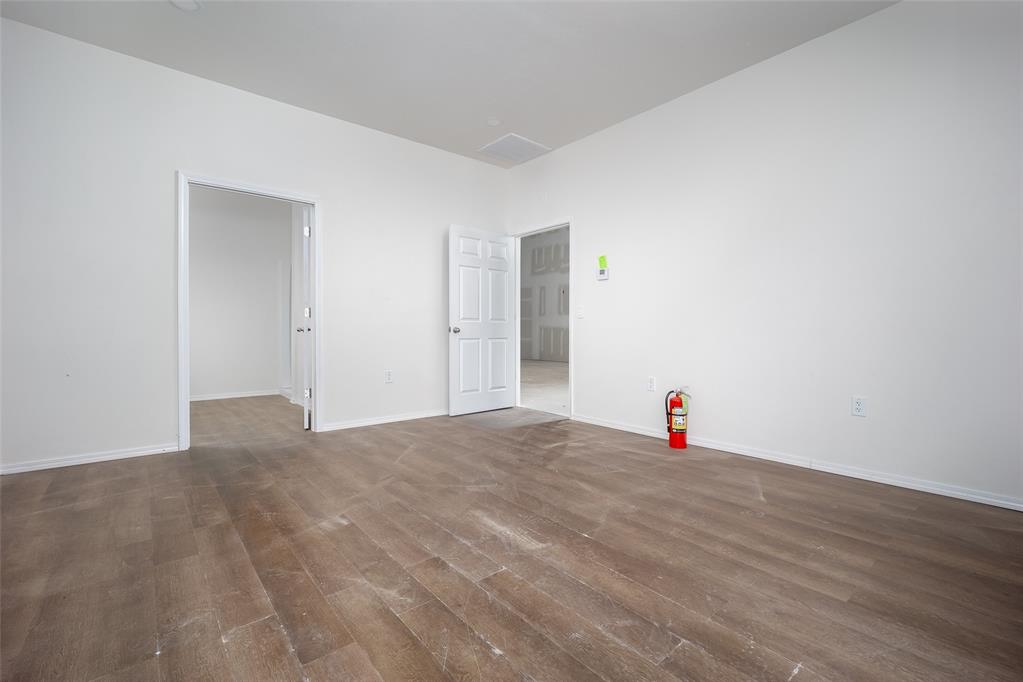 220 Chisholm Trail Way 106 Property Photo 7