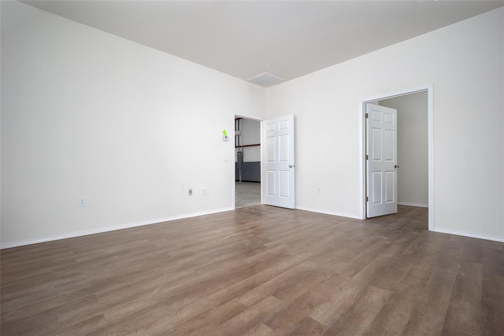 220 Chisholm Trail Way 202 Property Photo 6