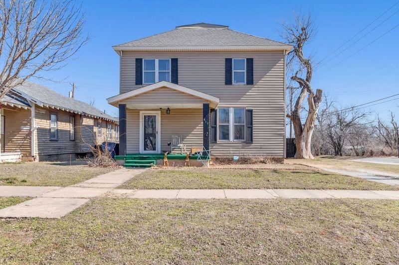 419 S Roberts Avenue Property Photo