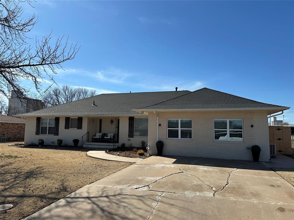 108 N Phillips Street Property Photo