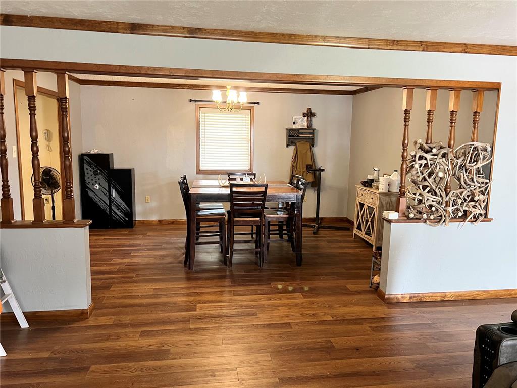 707 S Third Street Property Photo 8