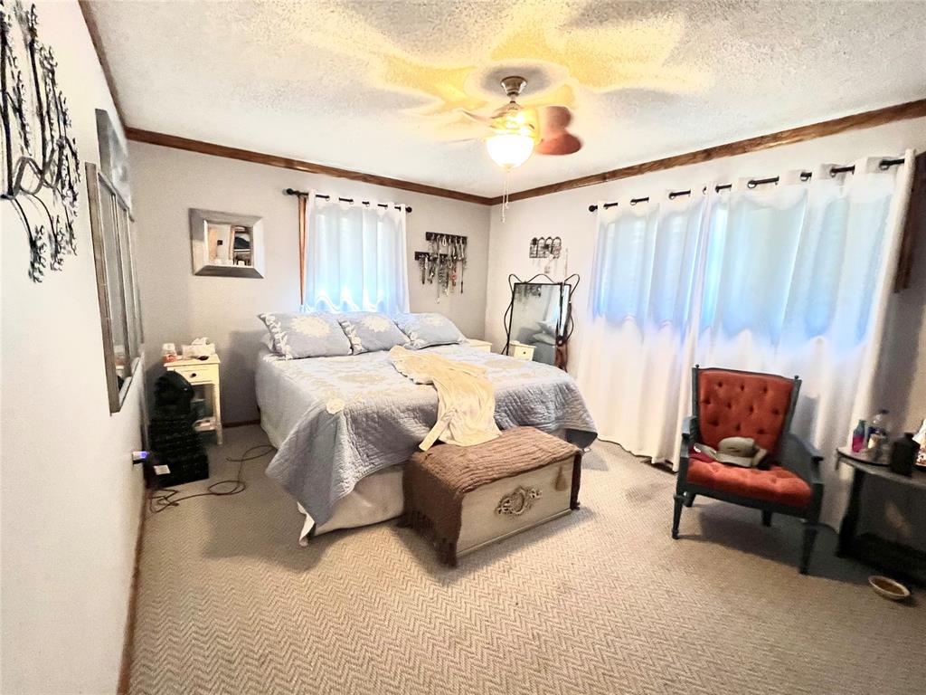 707 S Third Street Property Photo 12