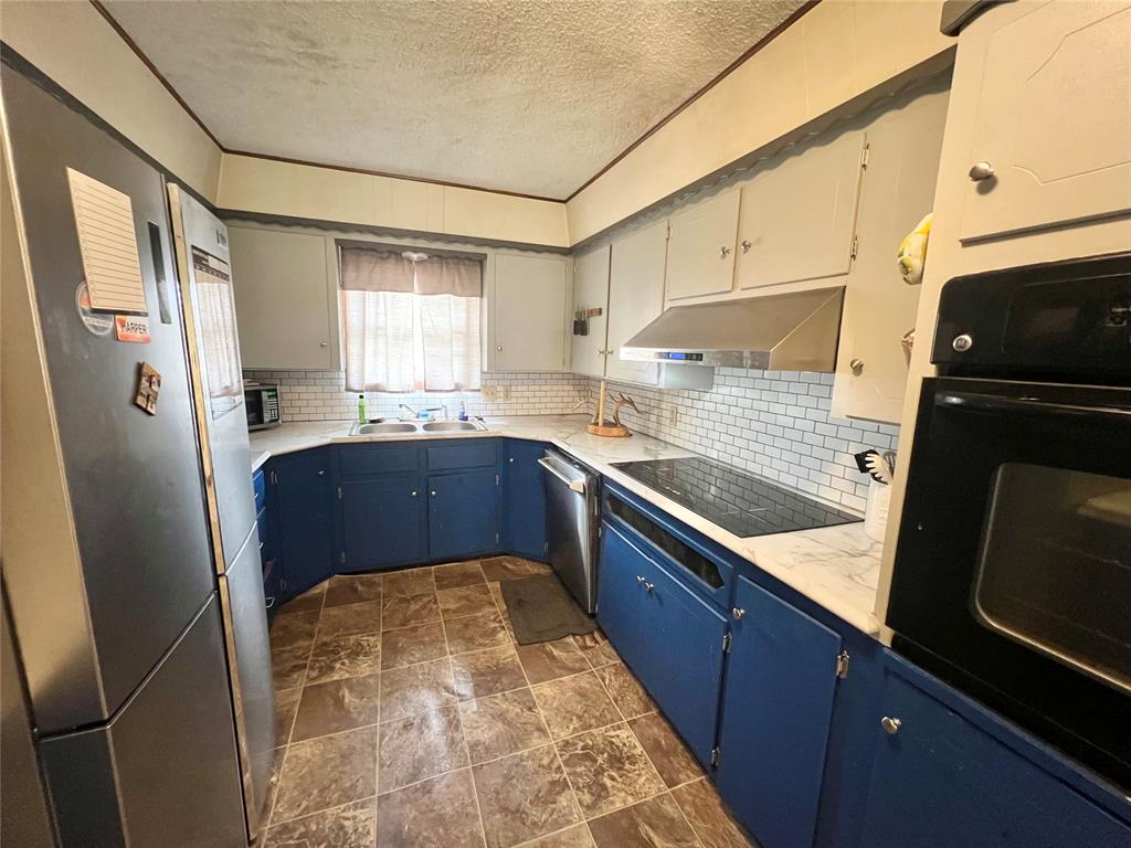 707 S Third Street Property Photo 18
