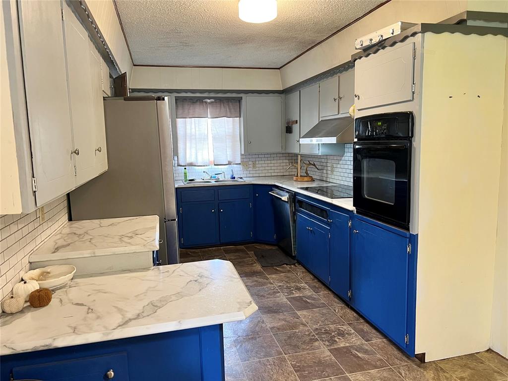 707 S Third Street Property Photo 21