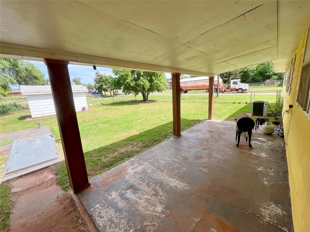 707 S Third Street Property Photo 27