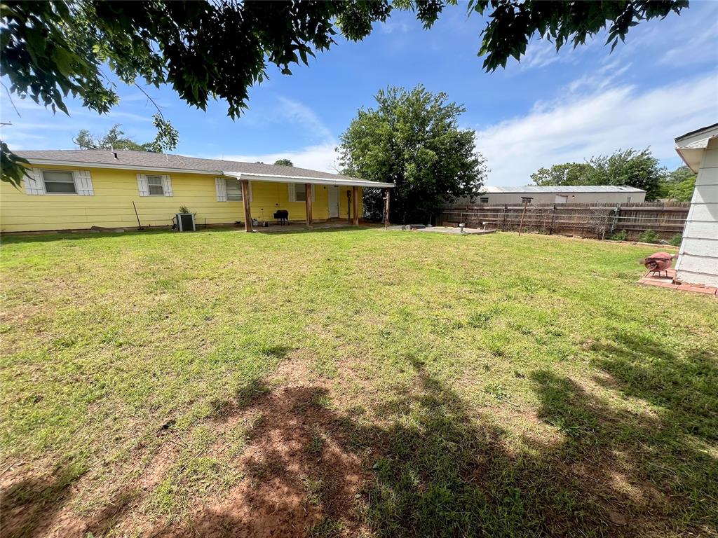 707 S Third Street Property Photo 28