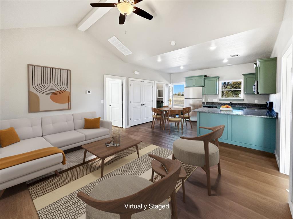 1223 W Colorado Avenue Property Photo