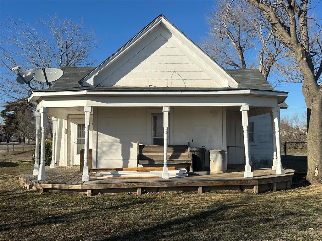100 Chickasaw Avenue Property Photo