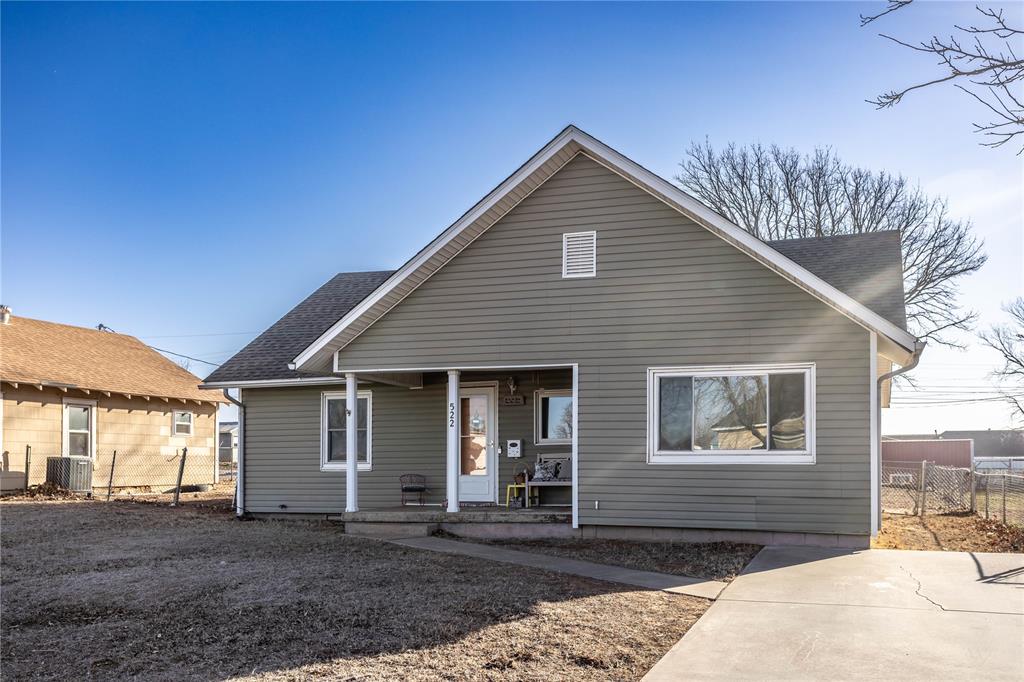 522 N Illinois Property Photo