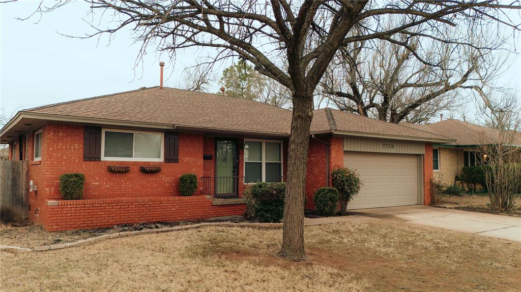 2728 Manchester Drive Property Photo