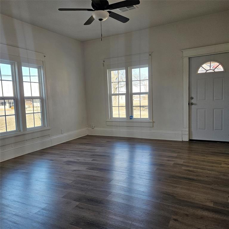 105 S Magnolia Street Property Photo