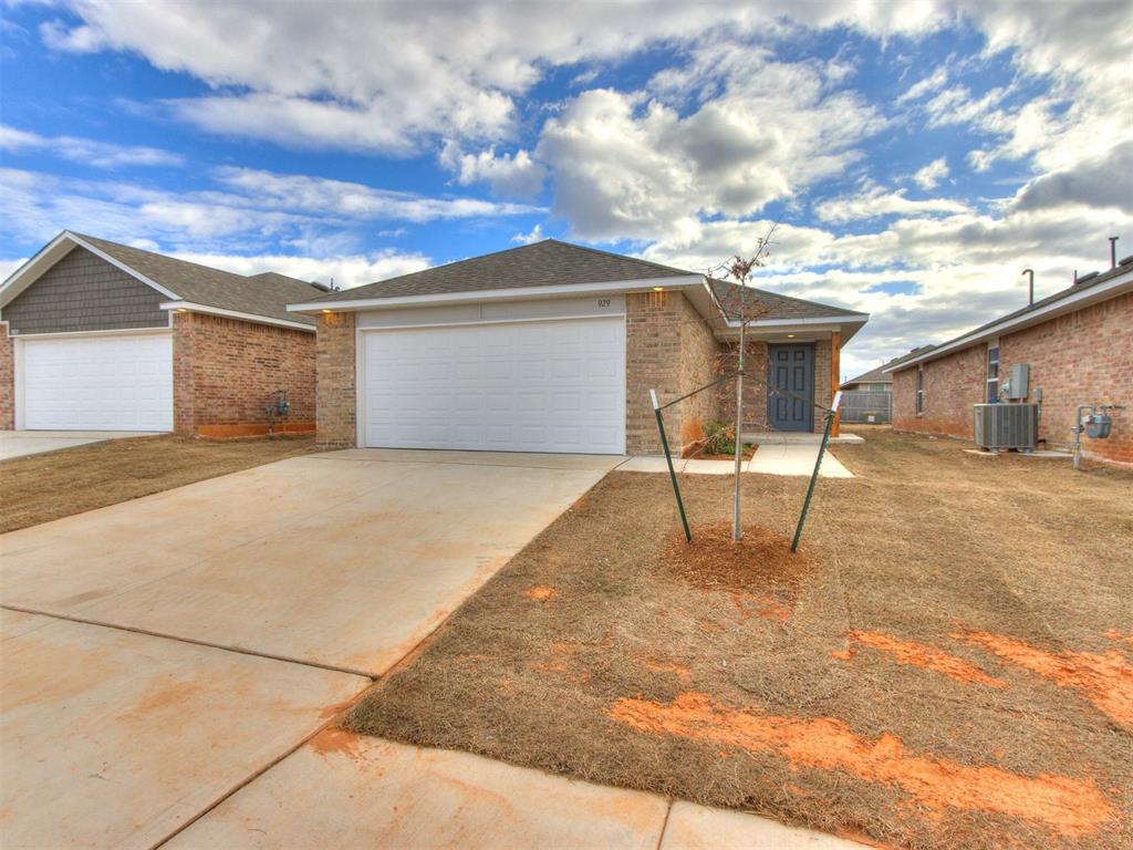 929 Hudson Road Property Photo