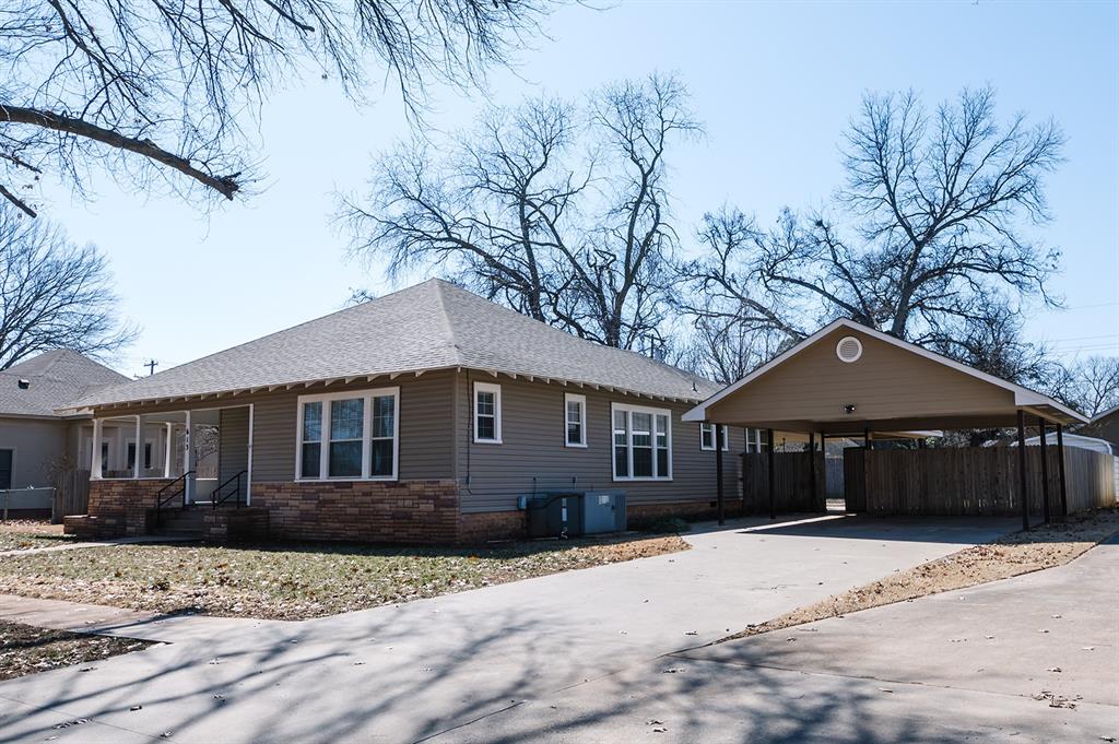 613 N Willow Street Property Photo
