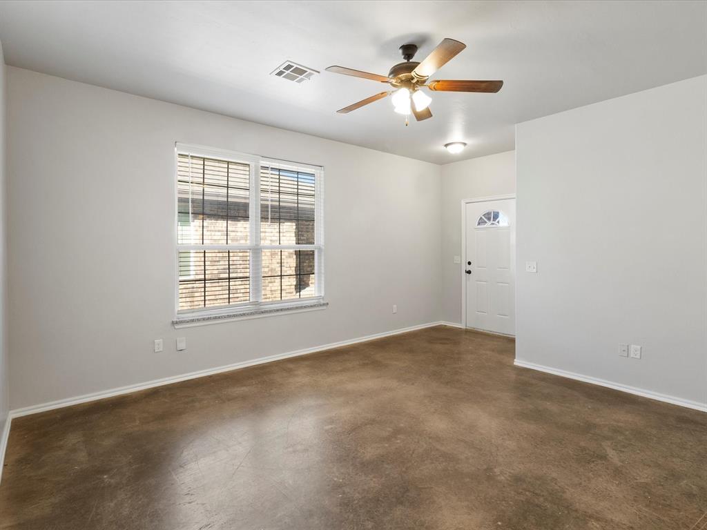 1835 Cypress Lane Property Photo 6