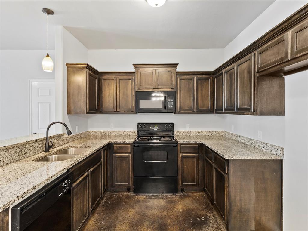 1835 Cypress Lane Property Photo 9
