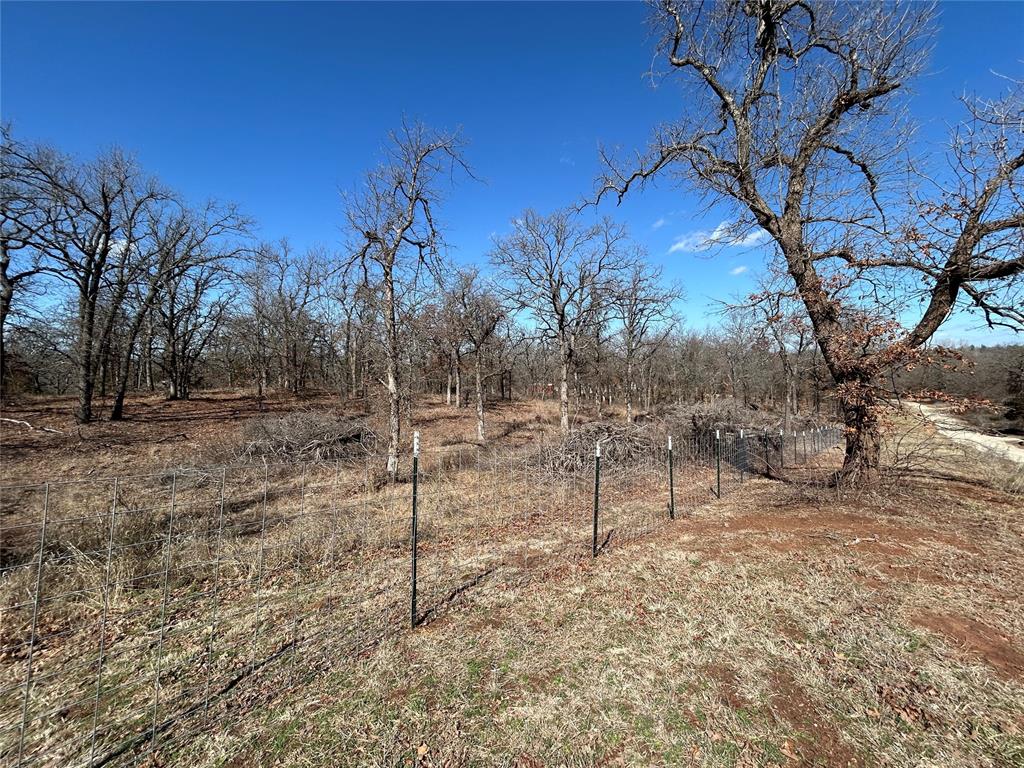 16005 Oakside Drive Property Photo 9