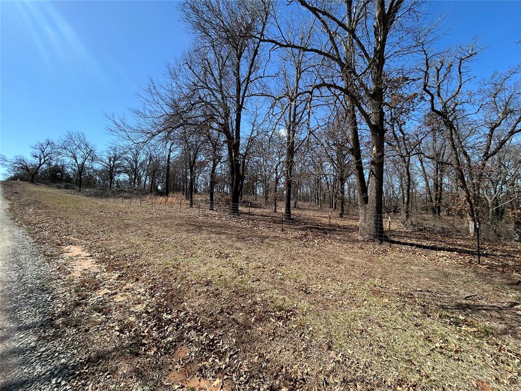 16005 Oakside Drive Property Photo 14