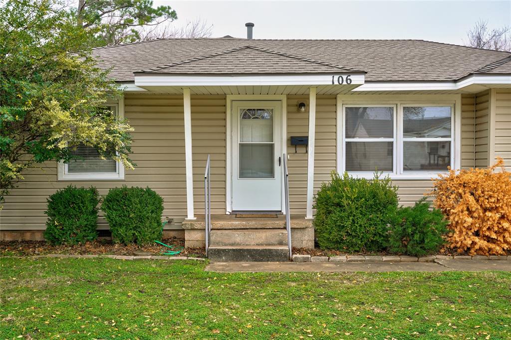 106 E 12th Street Property Photo