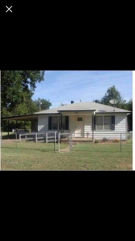 511 E Young Street Property Photo