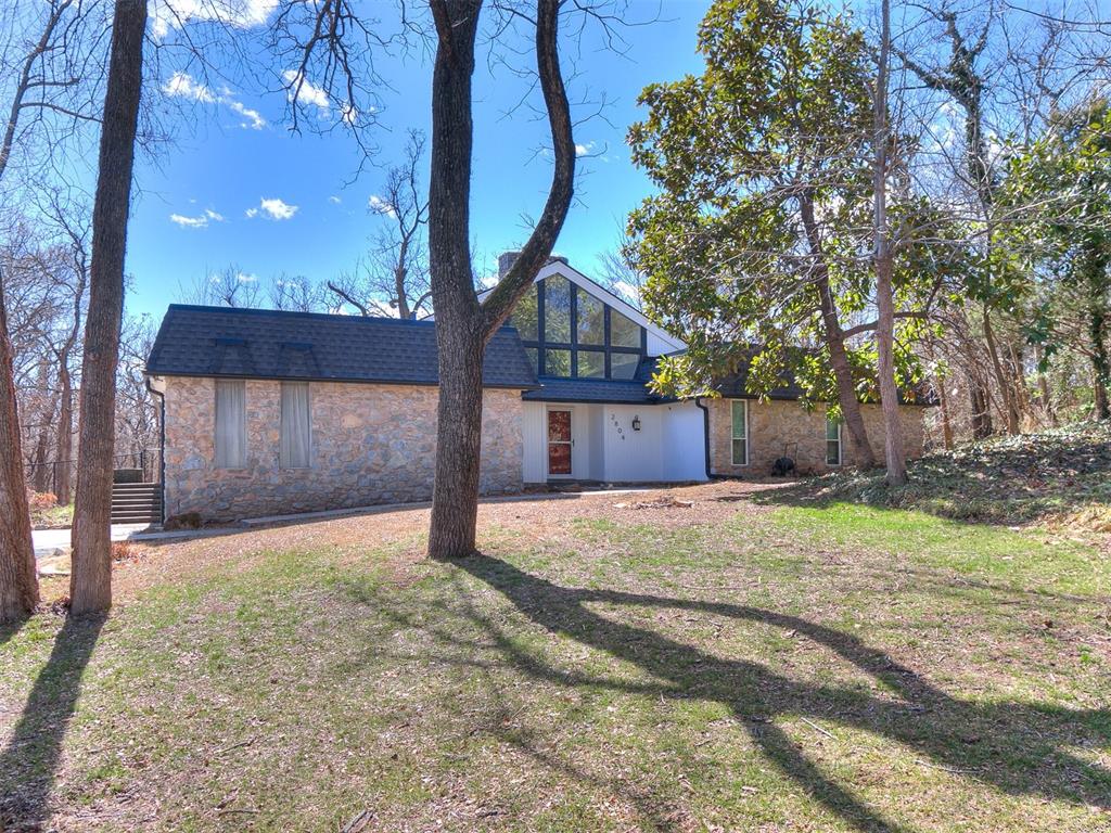 2804 E Randolph Road Property Photo