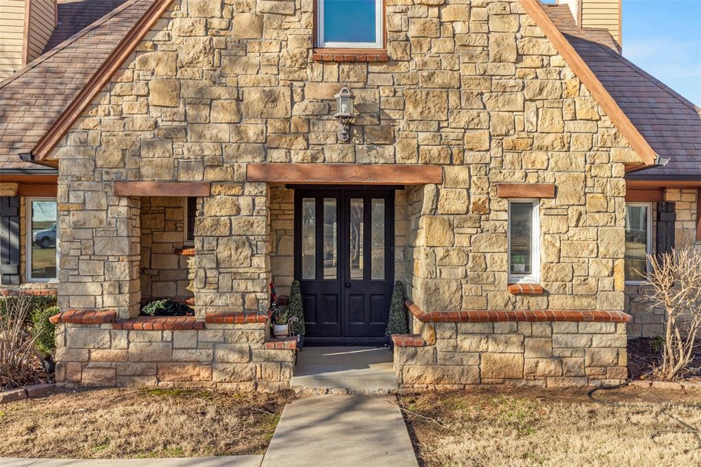 3100 N Madison Court Property Photo