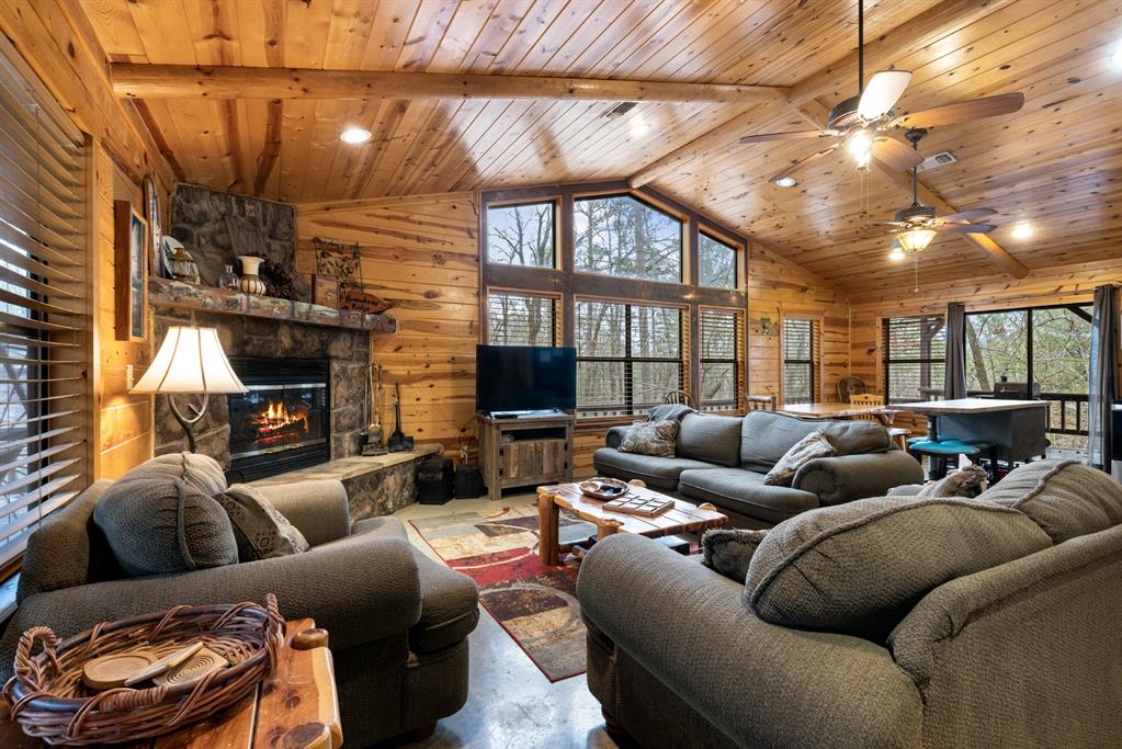 139 Paddlefish Property Photo
