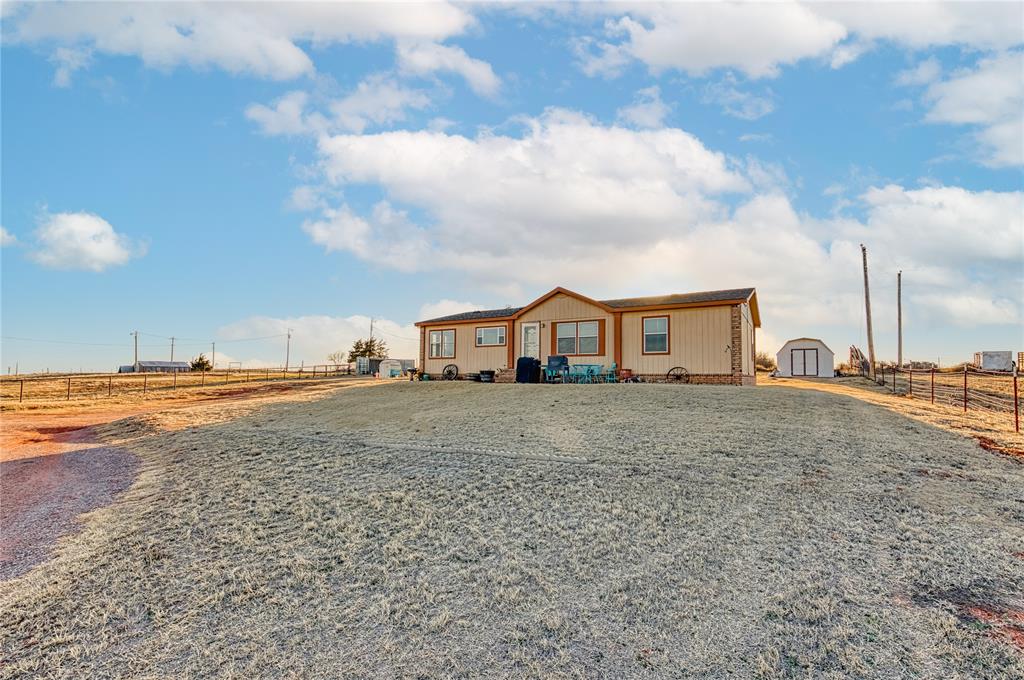 11223 N 1928 Road Property Photo