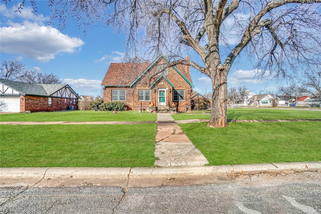 115 N Randlett Street Property Photo
