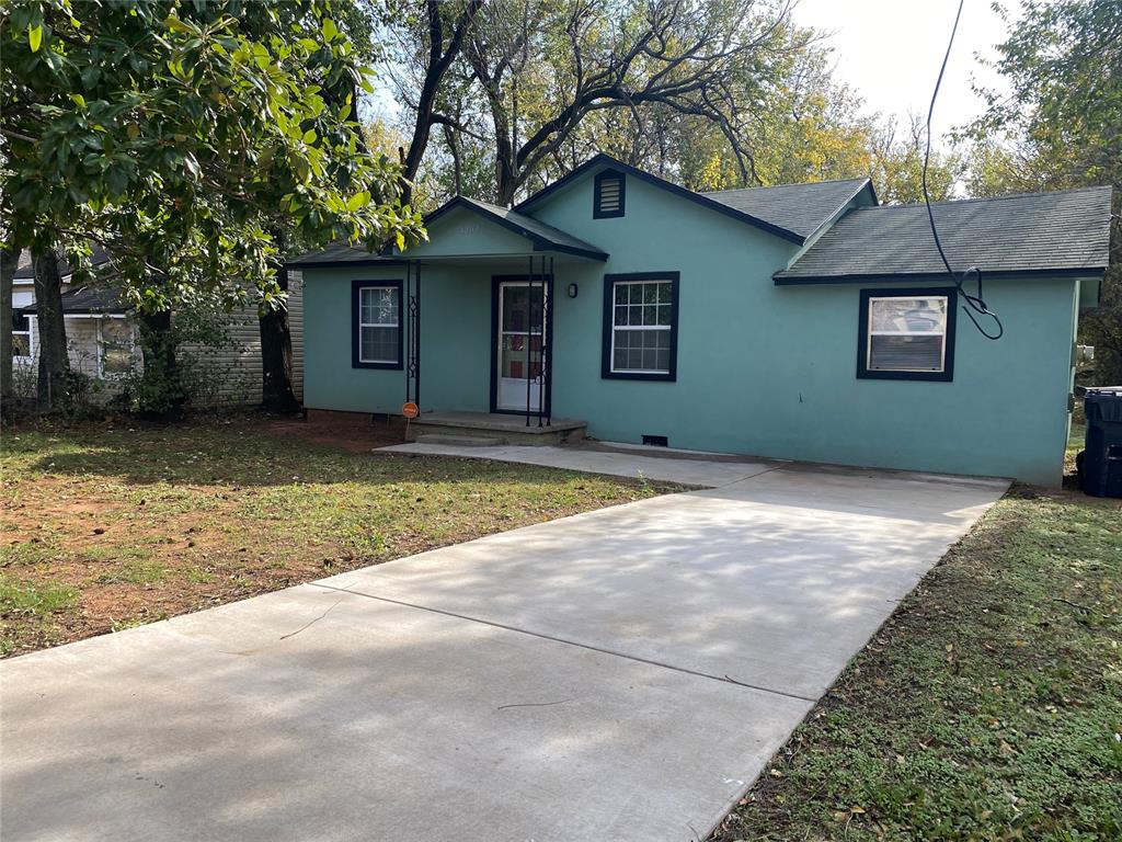 4202 Jones Boulevard Property Photo