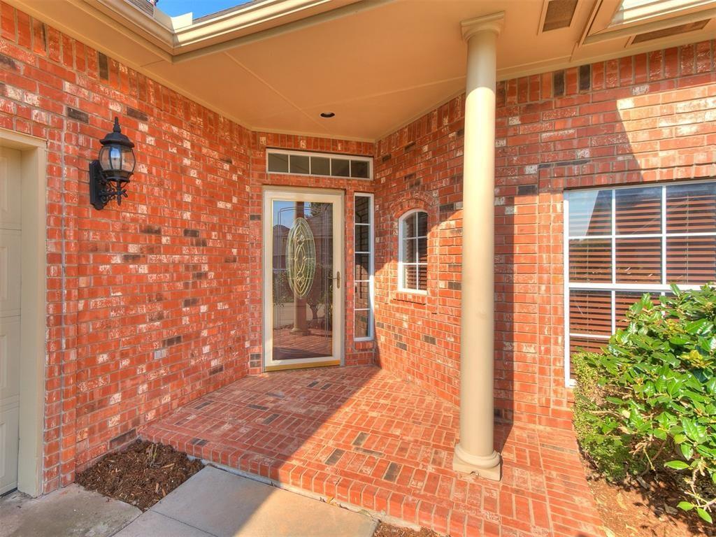 16517 Covington Manor Property Photo