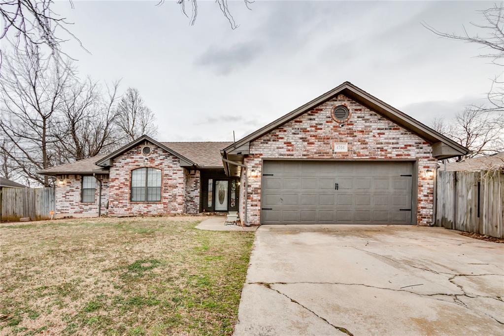 4704 Se 49th Street Property Photo