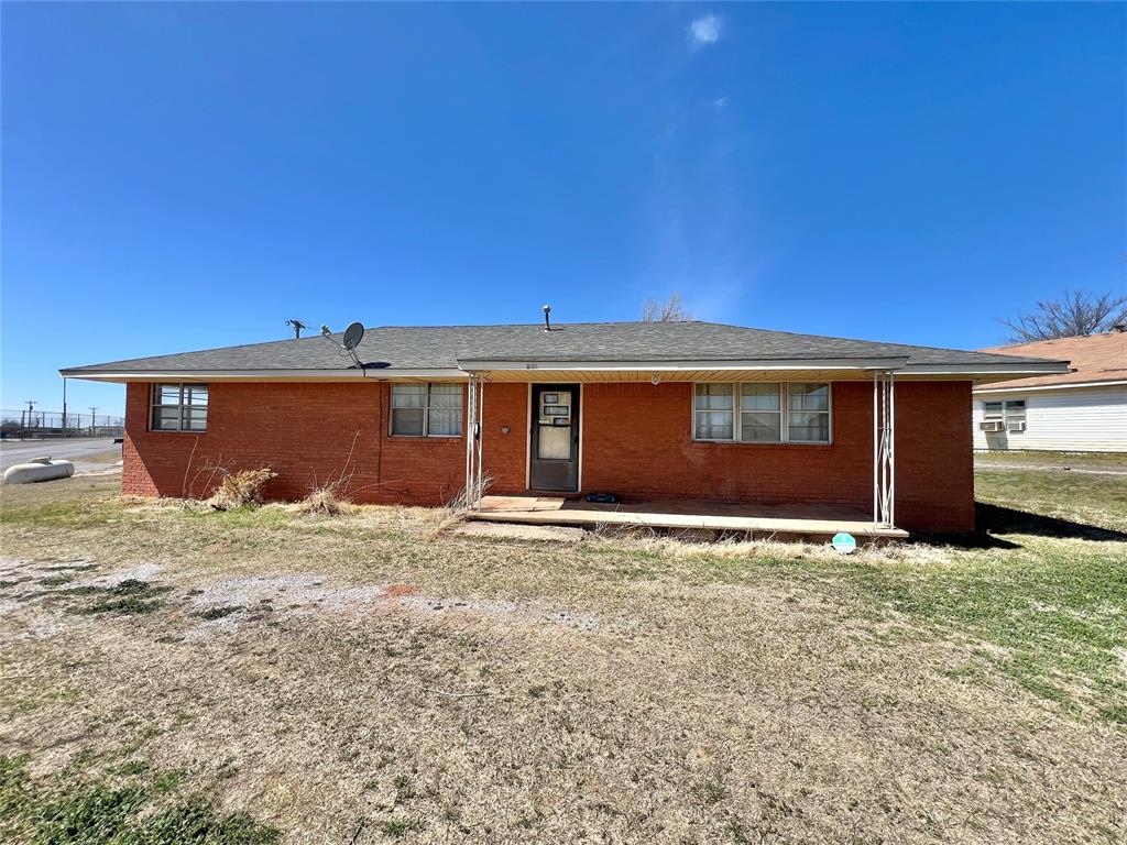 Leedey Real Estate Listings Main Image