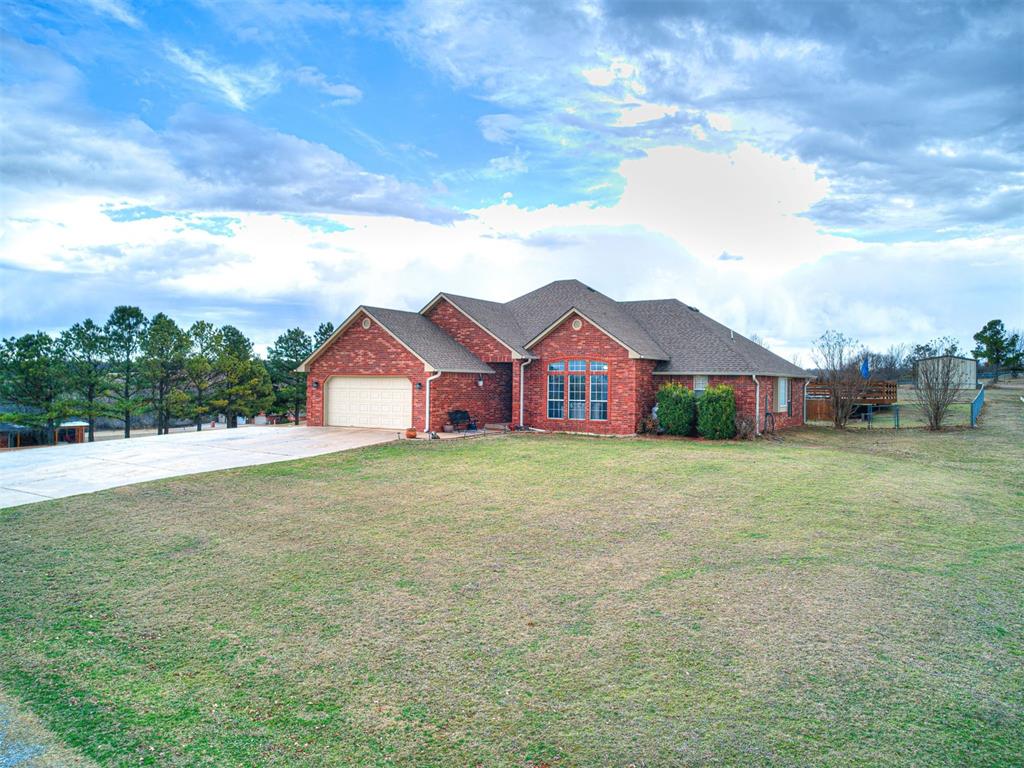 2449 County Road 1327 Property Photo 1
