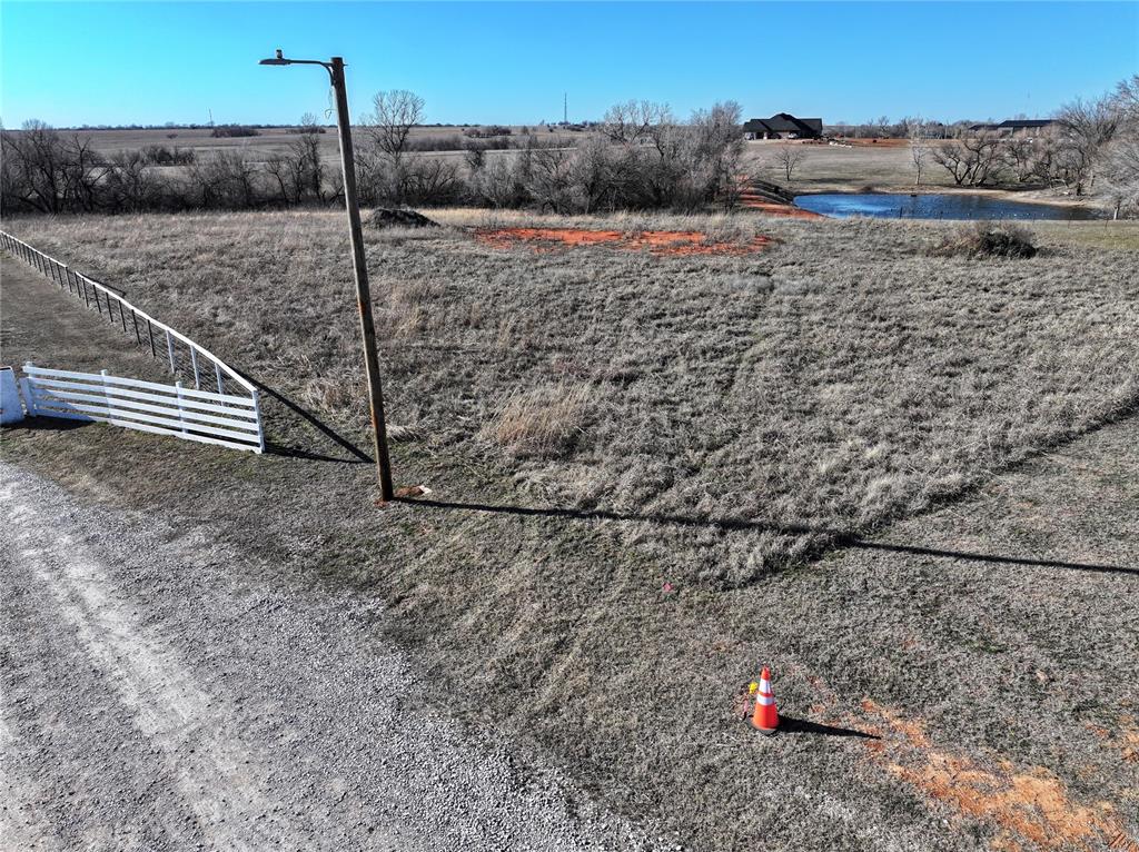 16765 Pond View Lane Property Photo