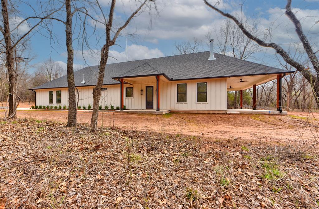23550 N Harrah Road Property Photo