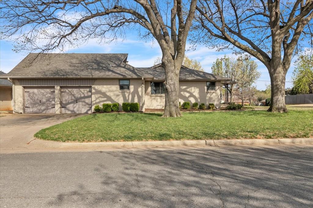 3525 Nw 66th Street Property Photo