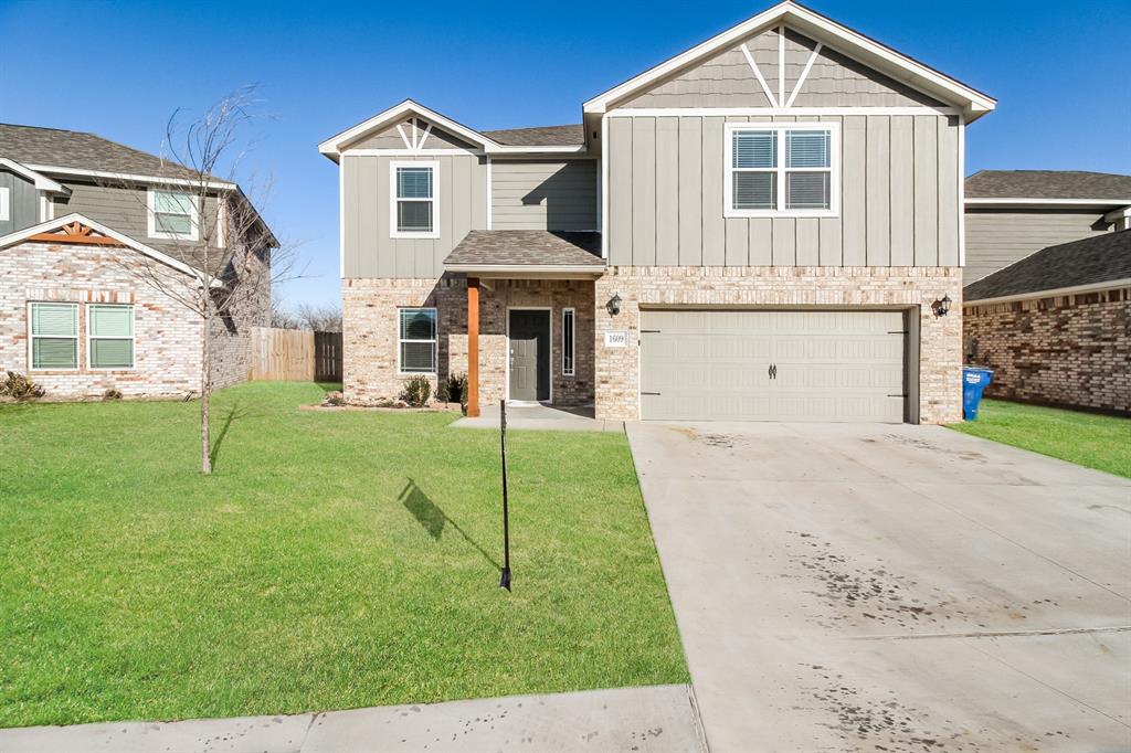 1609 Crimson Lake Boulevard Property Photo