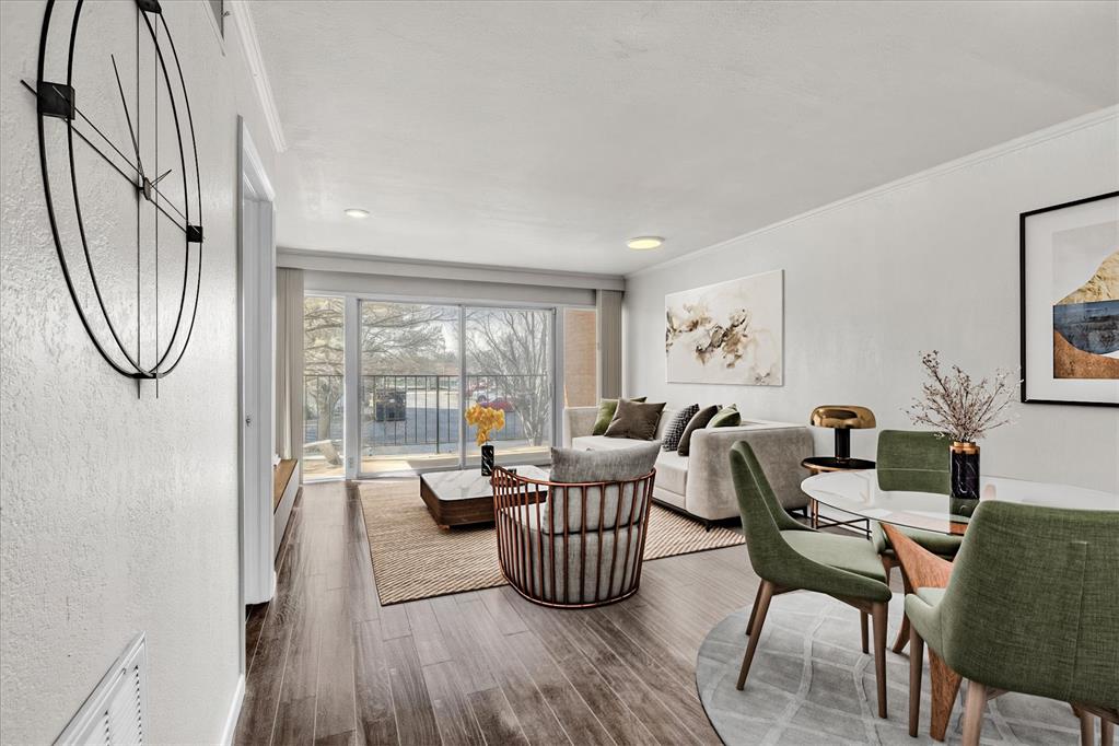 6000 N Brookline Avenue 44 Property Photo