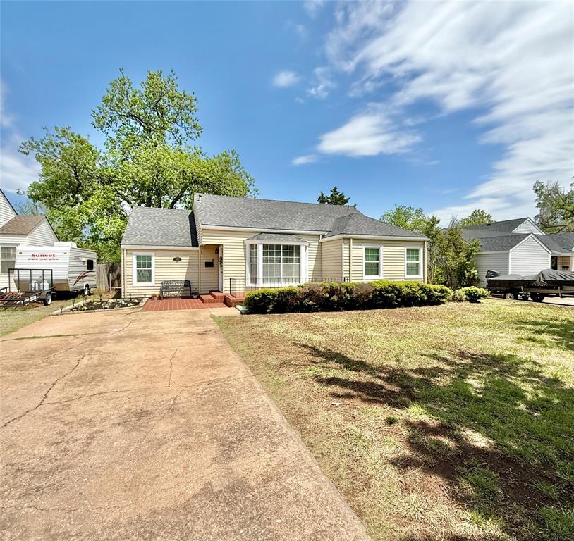 1013 E Cypress Street Property Photo