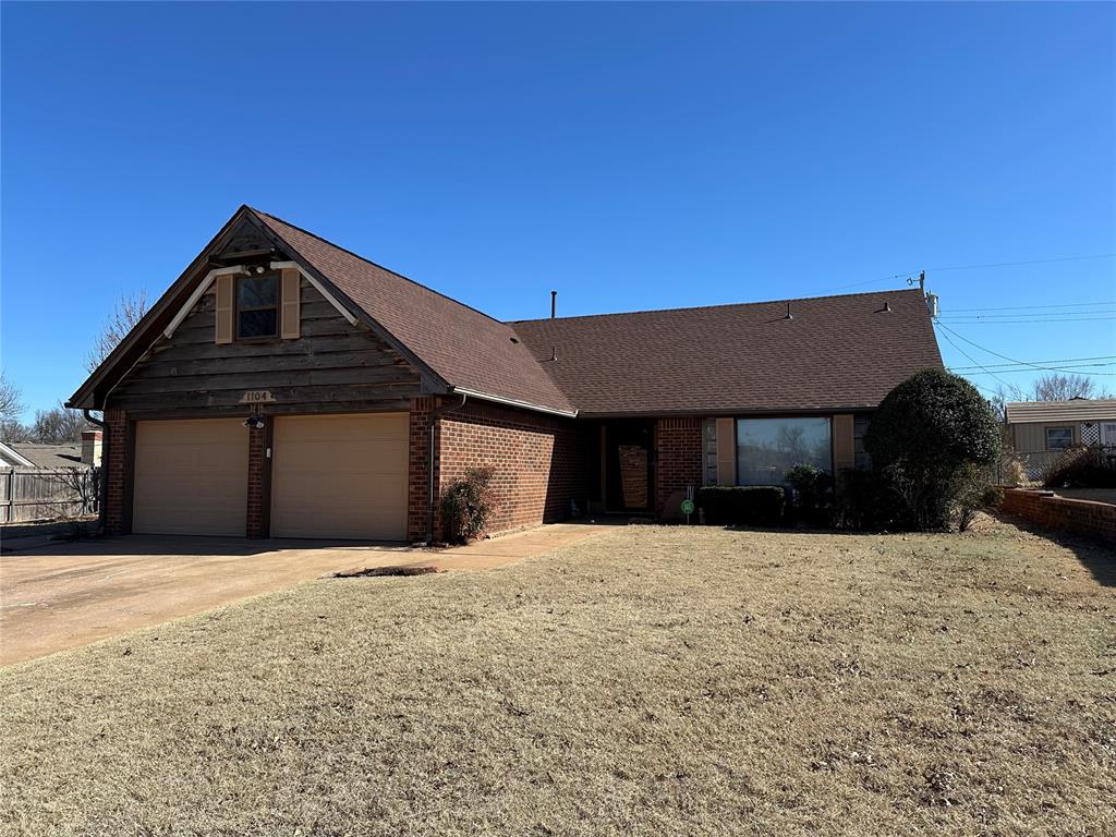 1104 Live Oak Drive Property Photo 1