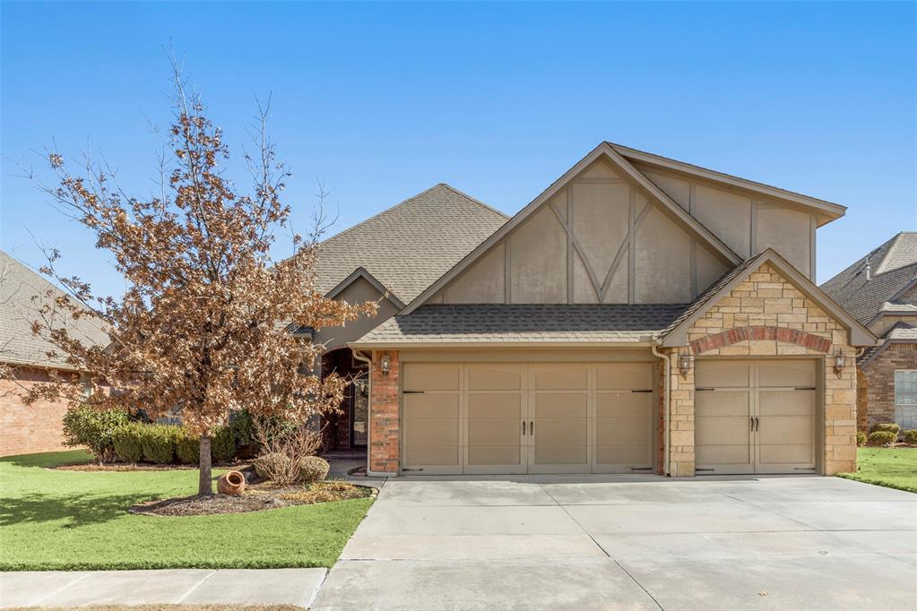 13608 Gentry Drive Property Photo