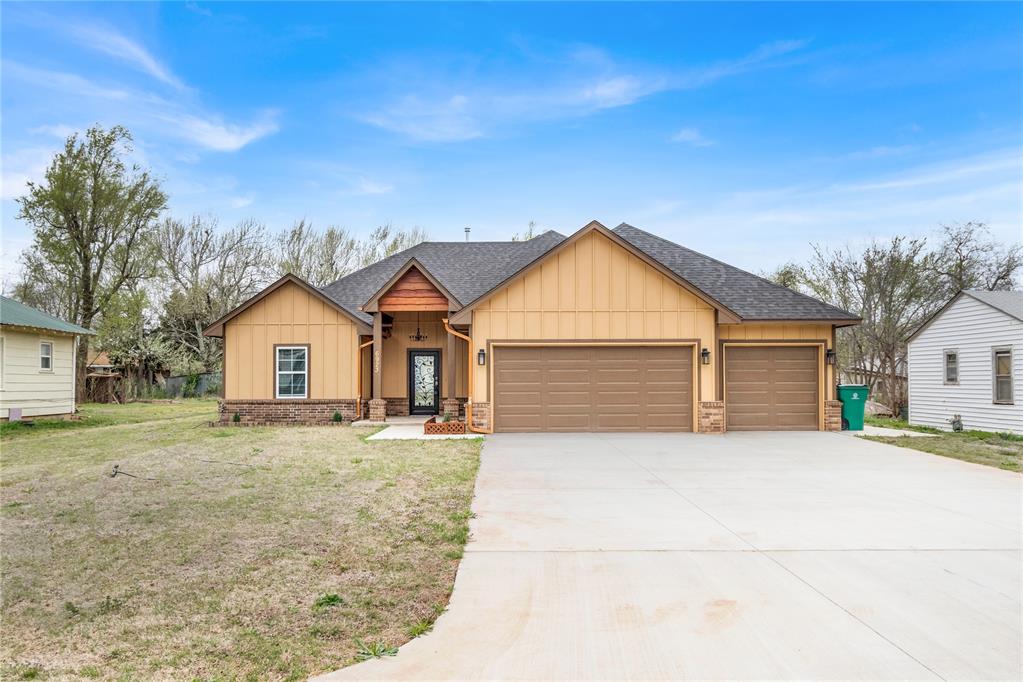 6923 S Morava Avenue Property Photo