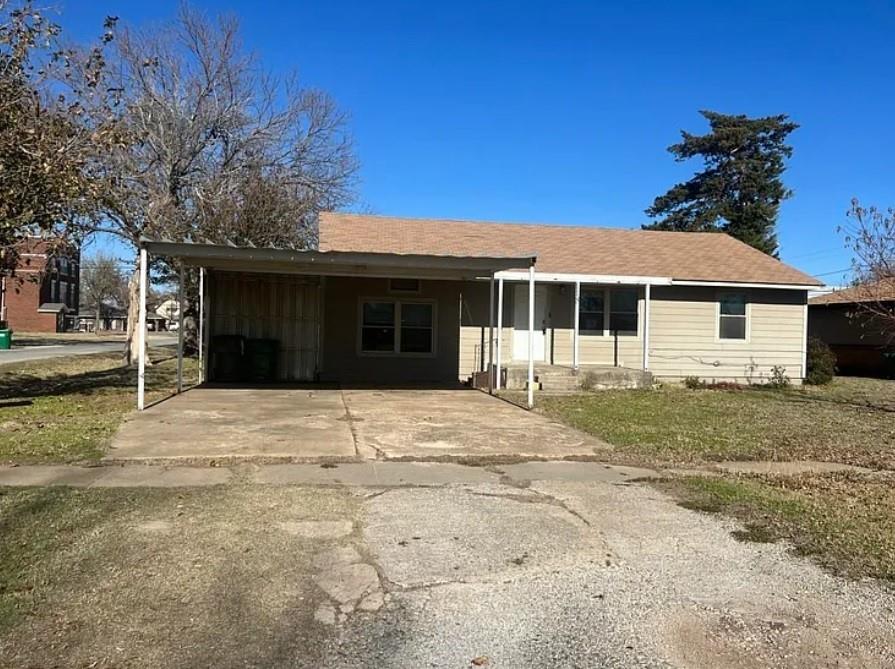 118 W Ponca Street Property Photo