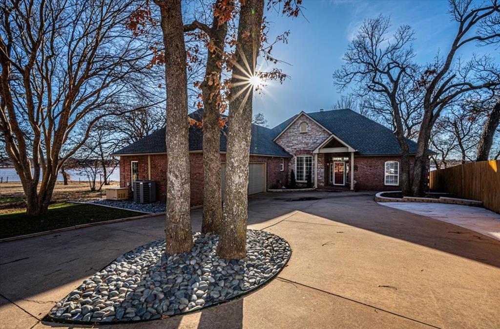 5907 Lakeside Drive Property Photo