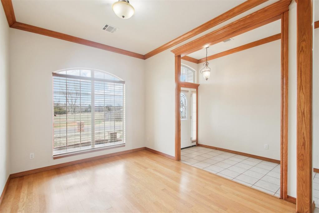 5501 Lanceshire Lane Property Photo 7