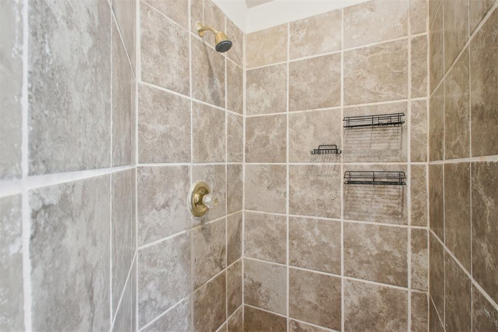 5501 Lanceshire Lane Property Photo 25