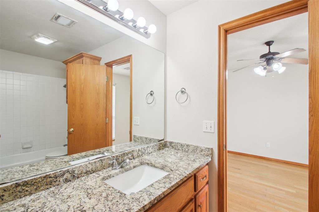 5501 Lanceshire Lane Property Photo 33