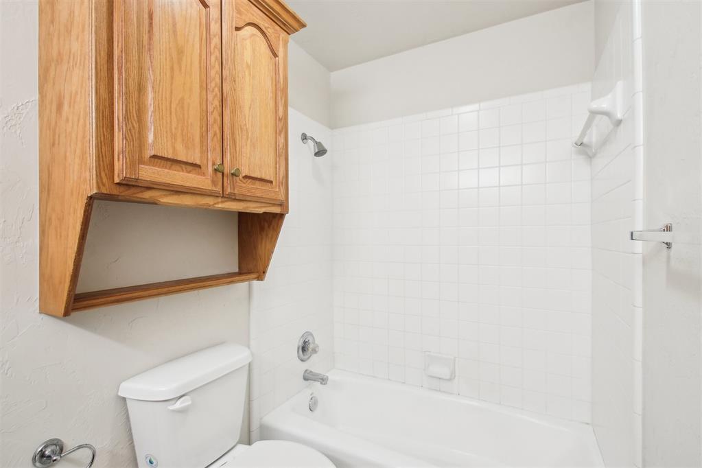 5501 Lanceshire Lane Property Photo 34