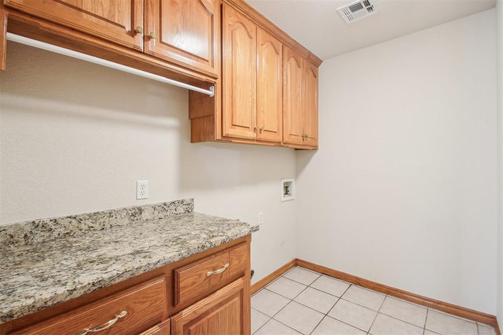 5501 Lanceshire Lane Property Photo 37