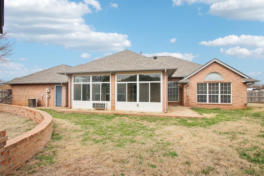 5501 Lanceshire Lane Property Photo 42